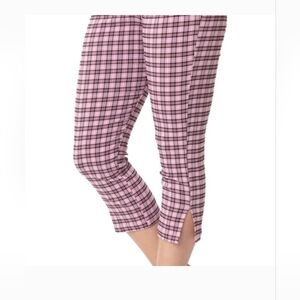 NWT Unique Vintage Capris